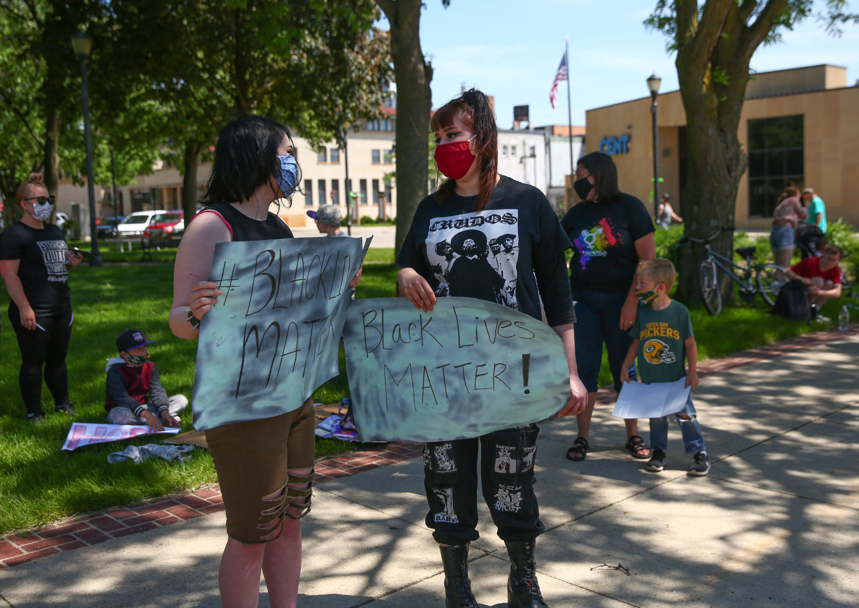 #BlackLivesMatter protest Mason City June 1 (2).jpg
